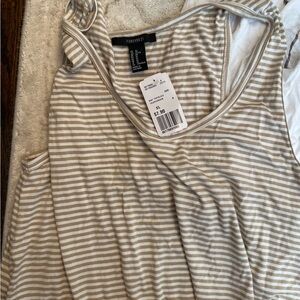 Bundle of 5 tanks (4 are NWT). All size XL or L